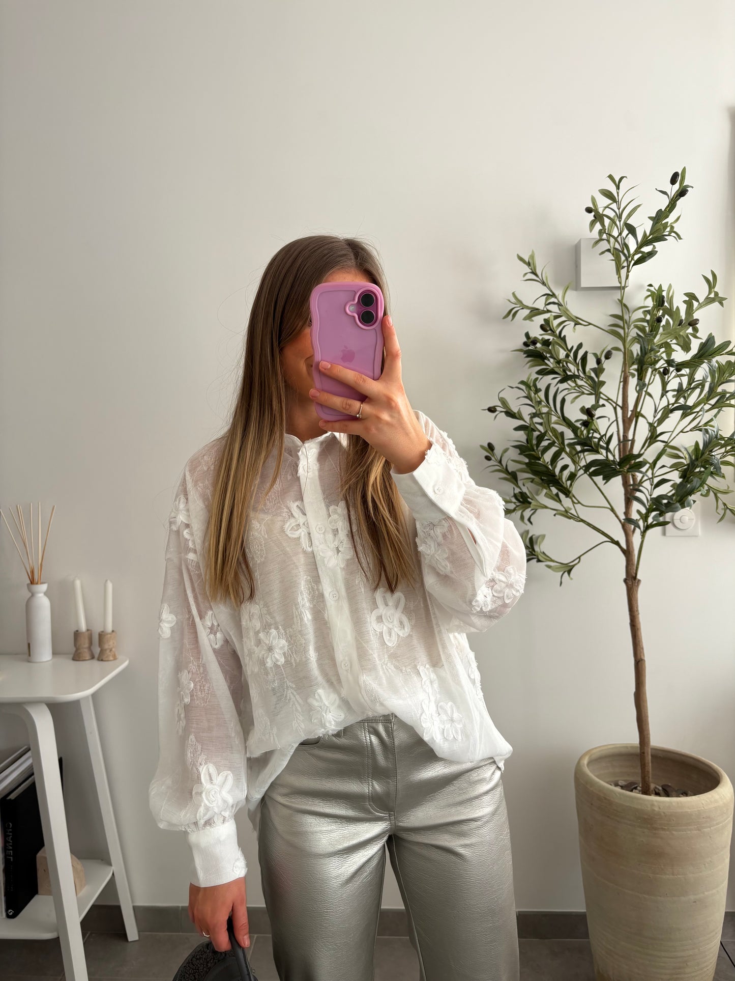 Blouse blanche - Indila