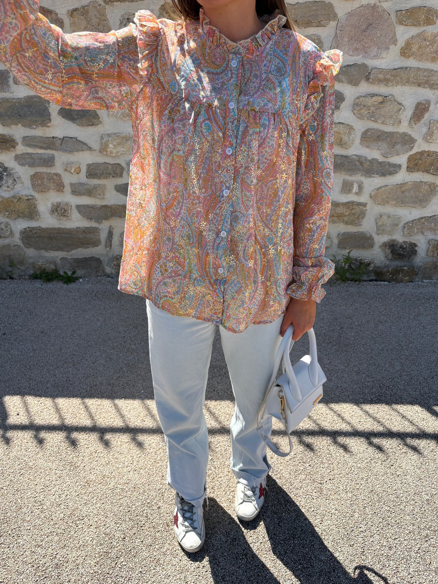 Blouse à volants fleurie INAYA