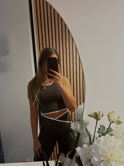 Ensemble de sport 3 pièces - chocolat